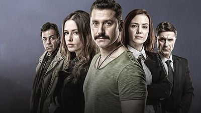 Yeni Dizi Kara Kutu'nun Yayın Tarihi Belli Oldu haber görseli