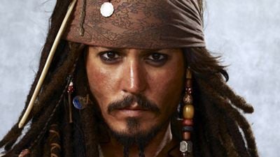 Johnny Depp, Karayip Korsanları Film Setinde Yaralandı!