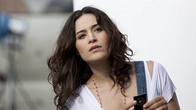 Belçim Bilgin Yeni Bir TV Dizisiyle Karşımıza Çıkacak! haber görseli