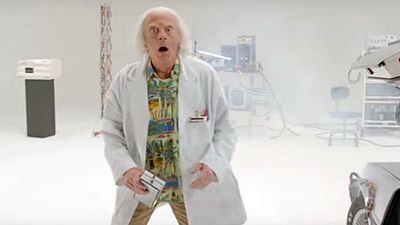 Geleceğe Dönüş'ün 30. Yılında Christopher Lloyd Sürprizi! haber görseli