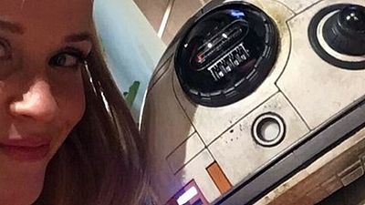 Oscar Töreninin Yıldızı BB-8! haber görseli