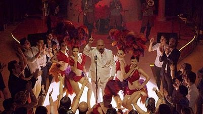 Onur Ünlü Paylaşımıyla Merak Uyandırdı! haber görseli