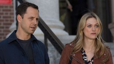 Sneaky Pete İkinci Sezon Onayını Kaptı haber görseli