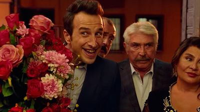 Gülse Birsel İmzalı "Aile Arasında"dan Teaser! haber görseli