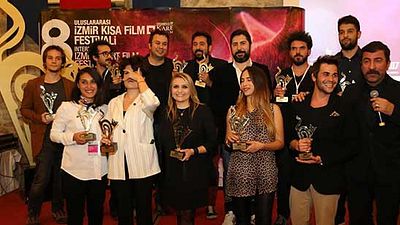 İzmir Kısa Film Festivali'nde Ödülleri Dağıtıldı haber görseli