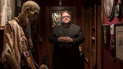 Guillermo del Toro'nun "Kasvetli Ev"ini Gördünüz Mü? haber görseli