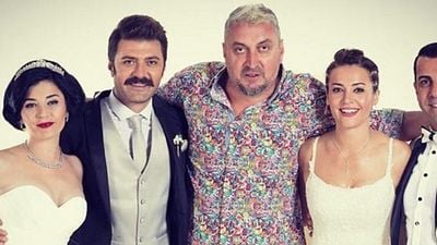 "Düğüm Salonu" Yeni Vizyon Tarihini Aldı! haber görseli