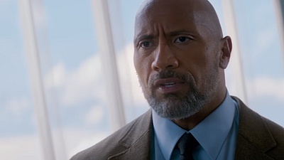 Dwayne Johnson “Gökdelen”in Yeni Posterinde Hayata Tutunuyor! haber görseli