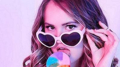 ‘Insatiable’ın Yıldızları Diziye Sahip Çıktı haber görseli
