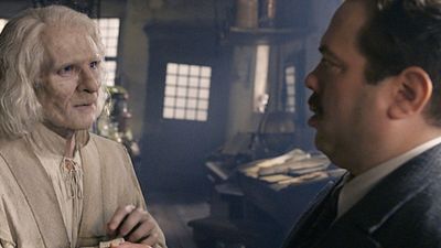 "Fantastik Canavarlar: Grindelwald'ın Suçları"ndan Nicolas Flamel'e Bakış! haber görseli