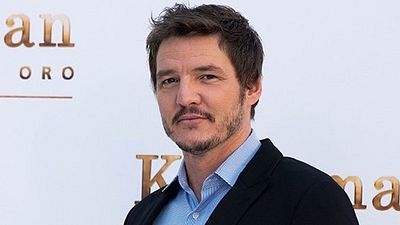 ‘Star Wars’ Dizisi ‘The Mandalorian’ın Başrolü Pedro Pascal'ın! haber görseli