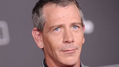 Stephen King Dizisi ‘The Outsider’da Başrol Ben Mendelsohn'ın!