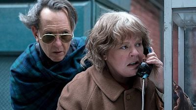 Richard E. Grant, Julianne Moore'un Neden Filmden Kovulduğunu Açıkladı haber görseli