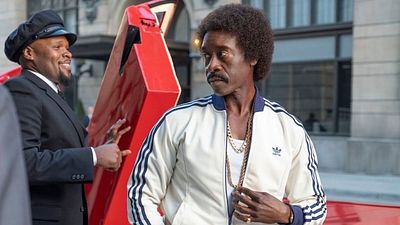 Don Cheadle’lı ‘Black Monday’e 2. Sezon Onayı Geldi haber görseli