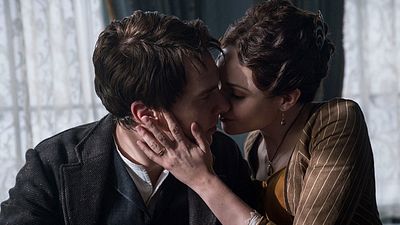 Benedict Cumberbatch'li Ertelenen "The Current War" Vizyona Girecek! haber görseli