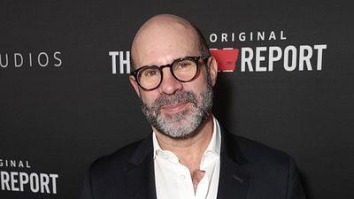 "Contagion"un Yazarı Scott Z. Burns, AMC İçin Müzikal Hazırlıyor haber görseli