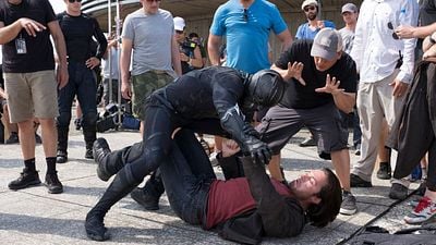 Joe Russo, Hollywood'un Hangi Koşullarda Üretime Devam Edebileceğini Konuştu haber görseli