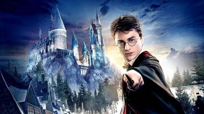 Daniel Radcliffe, Harry Potter Kitaplarını Okuyor!