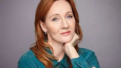 J.K. Rowling'in Trans Karşıtı Tweetleri Ortalığı Karıştırdı! haber görseli