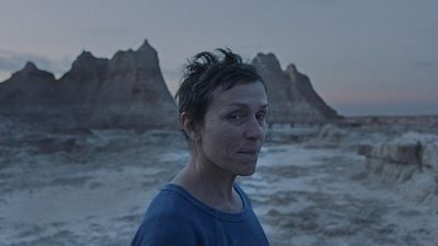Chloé Zhao’nun Yönettiği "Nomadland", Toronto Film Festivali'nden Seyirci Ödülü Kazandı haber görseli