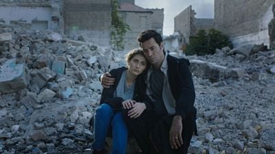 Derviş Zaim, Yeni Filmi "Flaşbellek" ile Suriye'deki Savaşı Anlatıyor haber görseli