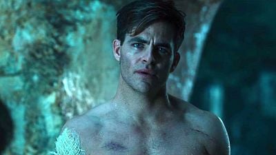 Chris Pine Hangi Chris'i Tutuyor? haber görseli