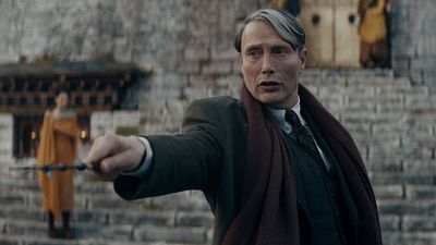 Mads Mikkelsen "Fantastik Canavarlar"da Johnny Depp'in Yerini Alması Hakkında Konuştu haber görseli