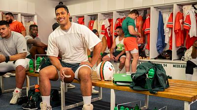 NBC, ‘Young Rock’ ve ‘Grand Crew’a Yeni Sezon Onayı Verdi  haber görseli