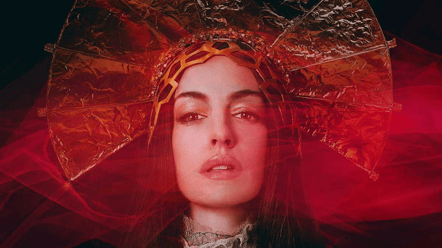 Anne Hathaway'in Pop İkonuna Dönüştüğü A24 Filmi "Mother Mary"den Yeni Fragman Geldi haber görseli