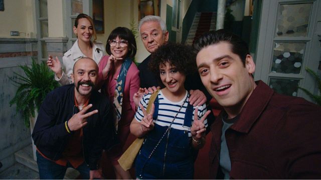 Renkli Kadrosuyla Dikkat Çeken "Takıntılar"dan Fragman Yayınlandı haber görseli