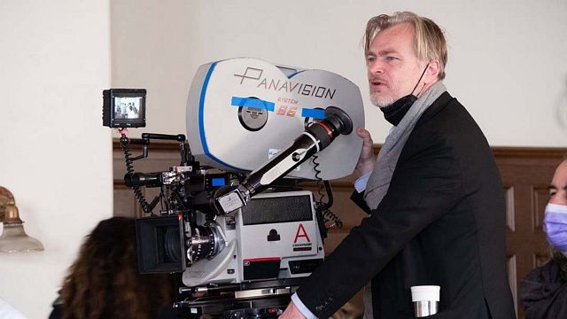 Christopher Nolan, Büyük Ölçekli Filmlerden Neden Vazgeçemiyor? haber görseli