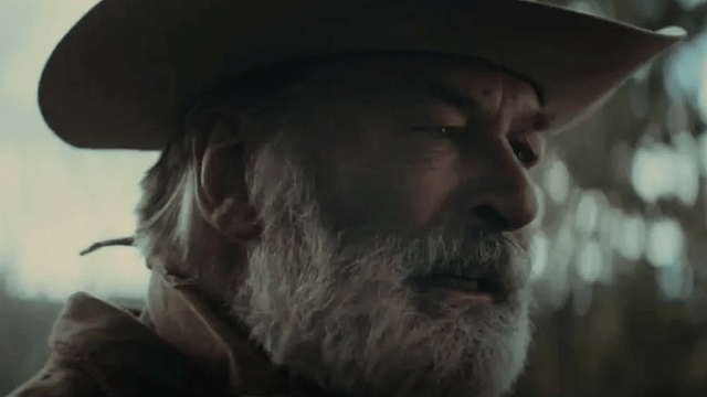 Görüntü Yönetmeninin Ölümüyle Gölgelenen Alec Baldwin Filmi “Rust”ın Fragmanı Yayınlandı haber görseli