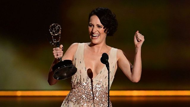 Phoebe Waller-Bridge, Amazon İçin 2 Dizi Hazırlıyor: "Tomb Raider" ve Cehennem Hikayesi "Sign Here" haber görseli