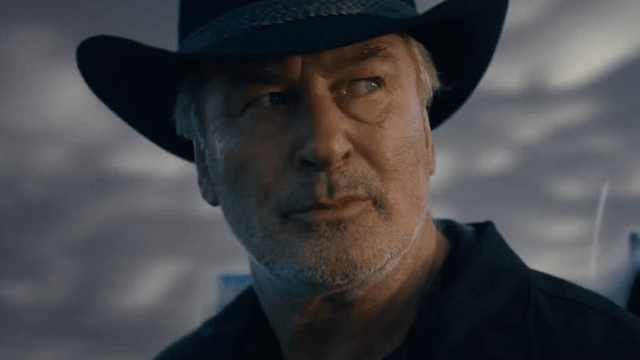 Sette Yaşanan Ölümcül Kazanın Ardından Alec Baldwin'in "Rust" Filmine İlk Bakış haber görseli