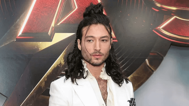 Ezra Miller Hollywood'a Geri Dönecek Mi? haber görseli