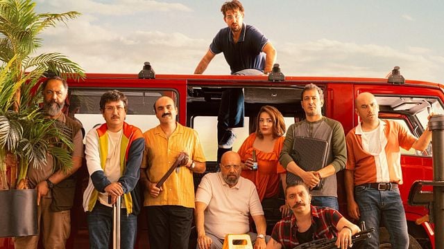 Mermer Ailesiyle Aksiyon ve Kahkaha Tufanı: "Ölümlü Dünya 2" Bu Akşam Televizyonda! haber görseli