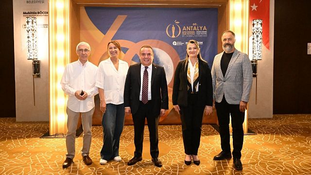 60. Antalya Altın Portakal Film Festivali'nin Basın Toplantısı Düzenlendi haber görseli