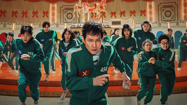 Netflix, 2. Sezonuyla Aralık'ta Geri Dönen "Squid Game"in Resmi Fragmanını Paylaştı haber görseli