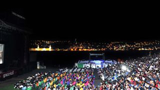 Arabalar Boğaz'dan Geçti! haber görseli