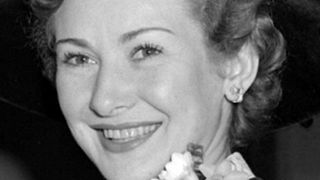 "Demiryolu Çocukları"nın Annesi Hayata Veda Etti haber görseli