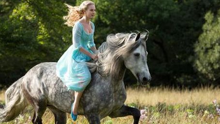Disney'in Ünlü Masalı Cinderella, Aksiyon Filmi Uyarlaması Olarak Geliyor haber görseli