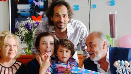 Senin Hikayen Filminin Yönetmeni Tolga Örnek Yeni Filmini Bu Röportajda Anlatıyor haber görseli