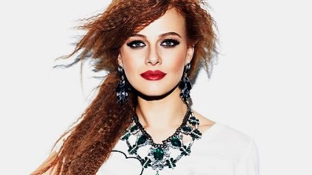 Naz Elmas, Merhamet’in Kadrosuna Katıldı haber görseli