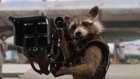 Rocket Racoon Silahını Çekti! haber görseli