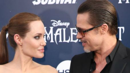 Brad Pitt ile Angelina Jolie Evlendi!