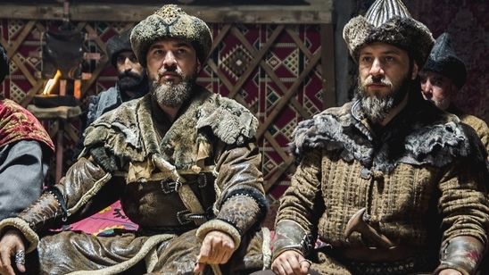Diriliş Ertuğrul'da Bu Akşam: Kumpas Kuruluyor! haber görseli