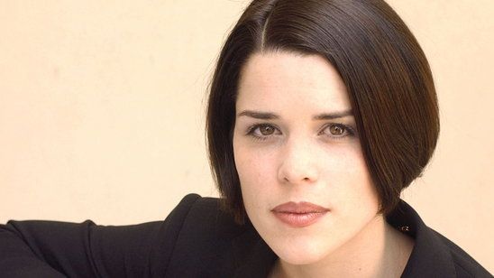 Neve Campbell House of Cards'ın Kadrosunda! haber görseli