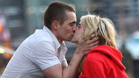 Emma Roberts'lı "Oyun"dan Yeni Fragman! haber görseli