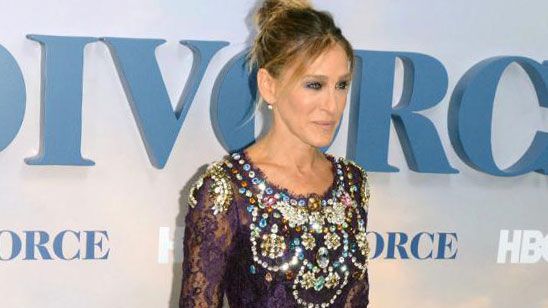 Sarah Jessica Parker'ın Yeni Dizisi Divorce Galasını Yaptı haber görseli