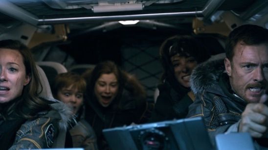 Netflix’in Yeni Dizisi Lost In Space Görücüye Çıktı haber görseli